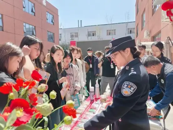 西安沙尘天气防御指南_陕西西安天气_西安沙尘暴预警