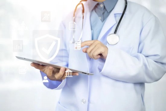 使用新兴诊疗手段，保险拒赔合法吗？